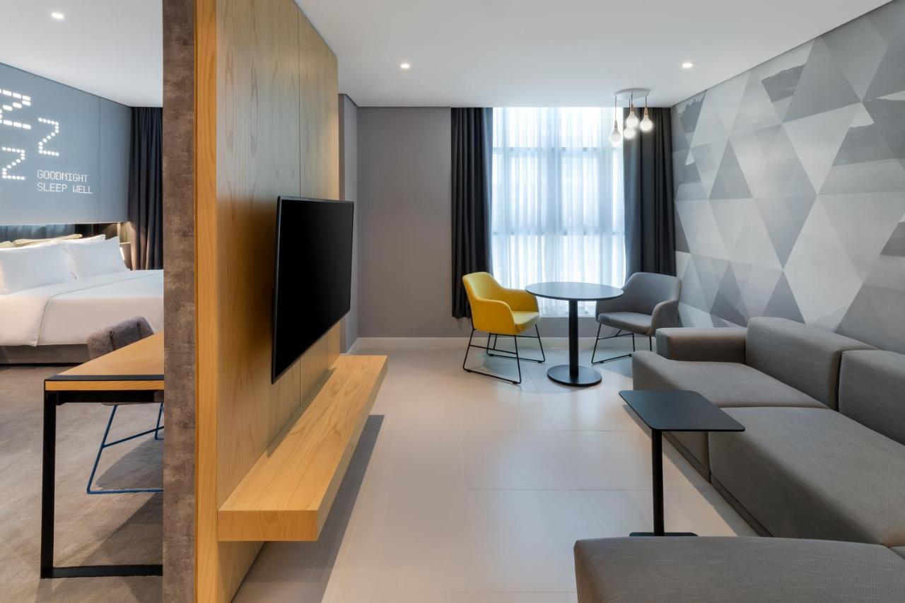 Studio M Al Barsha Hotel By Millennium Dubai Esterno foto